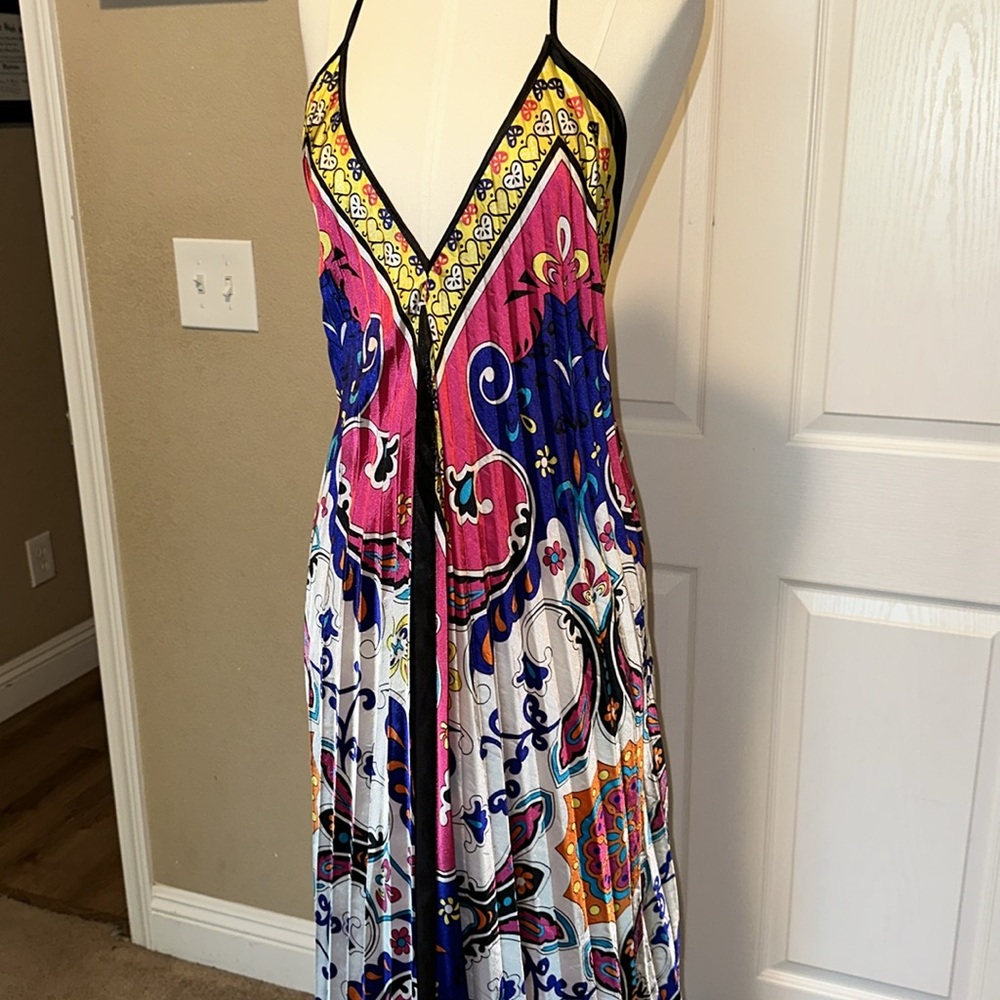 A Gorgeous Dress by 123. This Dress so incredibly beautiful tag removed